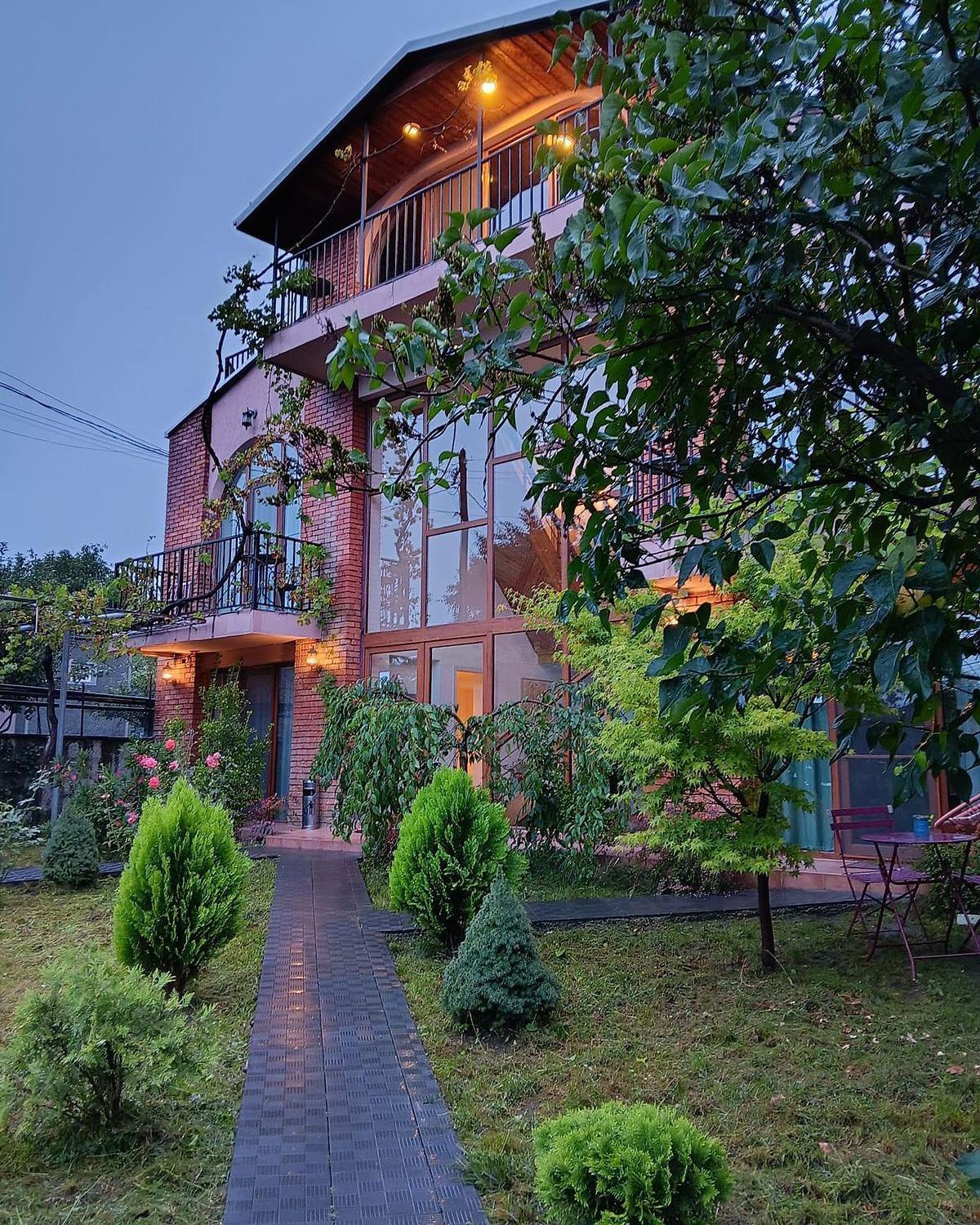 Hestia - Hotel, Wine And View Telavi Ngoại thất bức ảnh